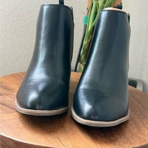 Dr. Scholl's Black Ankle Booties